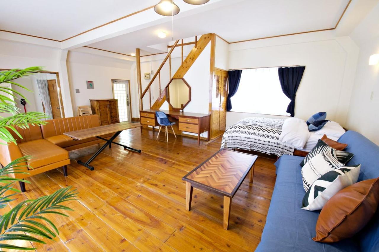 Apartamento にらい恩納　一本松 Onna Exterior foto